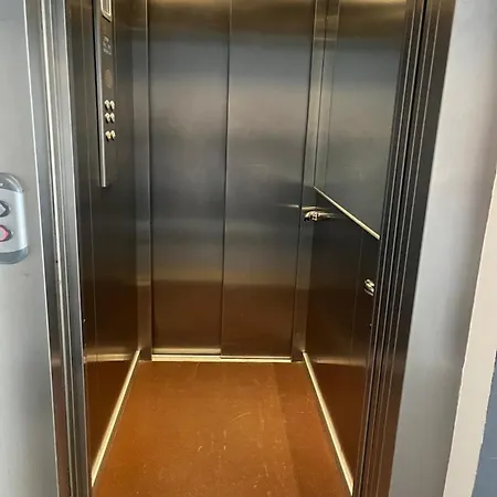 Lägenhet Space In The Center